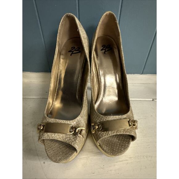 2B Bebe Heel Sz 9 Pumps Shiny Snake Print Gold Stiletto Leather‎ Wedding Elegant - Picture 3 of 8